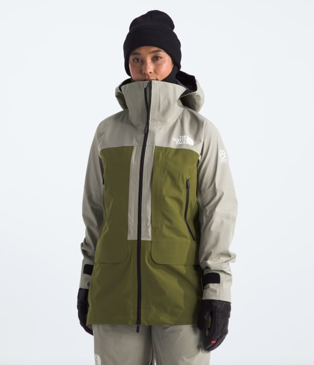 The North Face Renewed - Used Clothing Ready to Explore Again